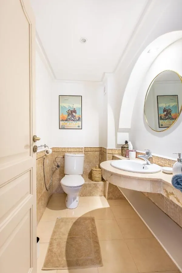 Апартаменты Appartement Cosy - Situe A Gueliz Марракеш